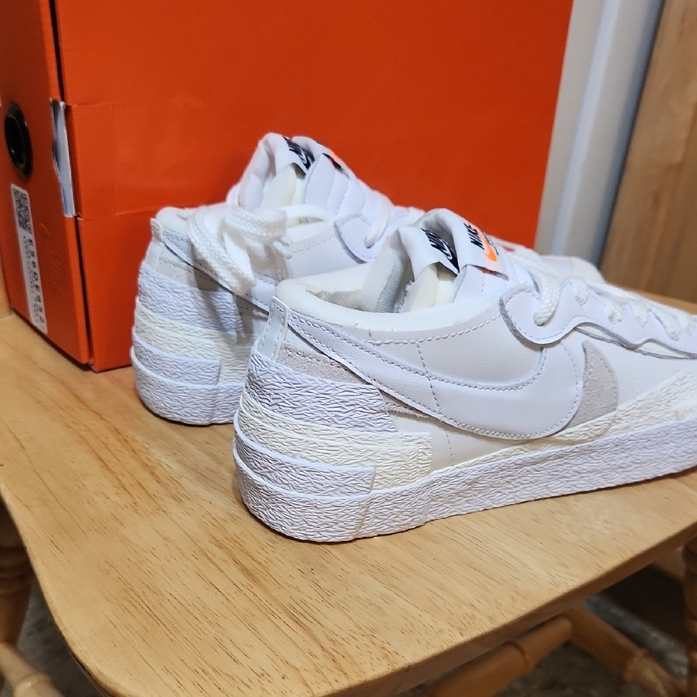 Nike Blazer Low Sacai White Sneakers - Picture 3 of 8